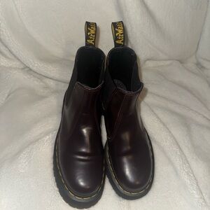 2976 POLISHED SMOOTH PLATFORM CHELSEA BOOTS